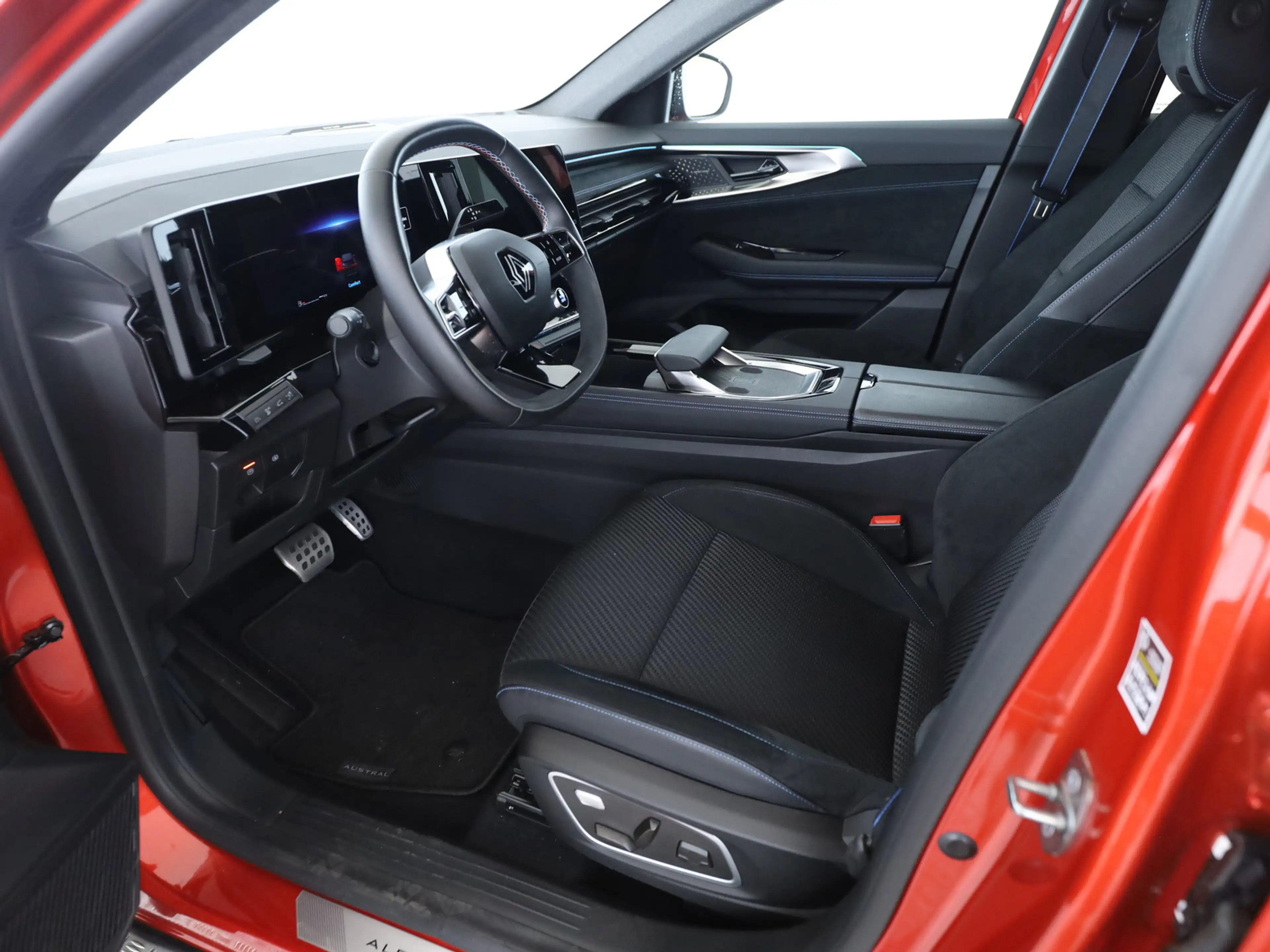 Renault Austral 1.2 E-TECH Hybrid 200 — photo 11