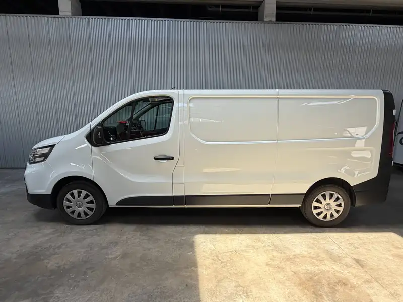 Nissan Primastar