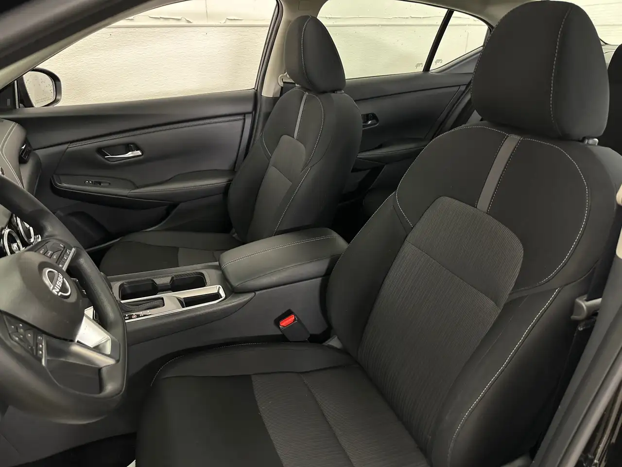 Nissan Sentra снимка Nissan Sentra