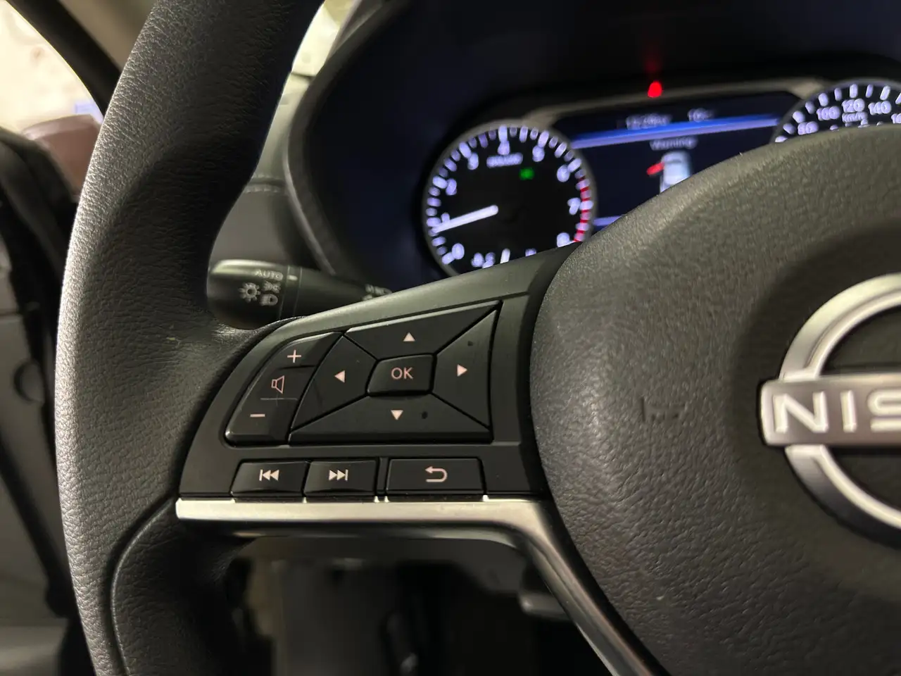 Nissan Sentra снимка Nissan Sentra