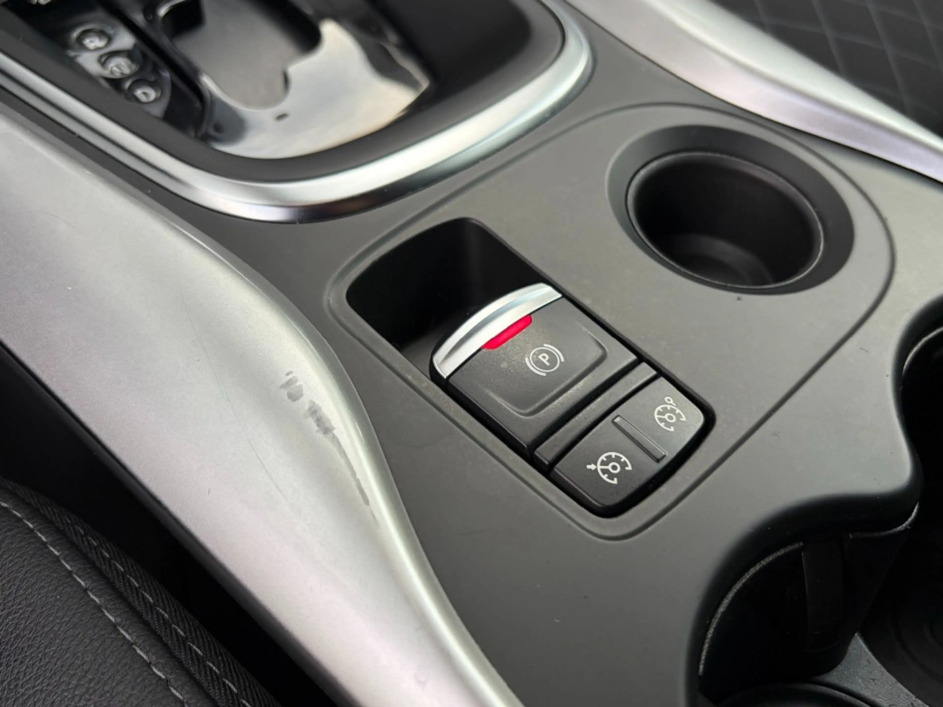 Renault Kadjar 1.3 TCE  NAVI - PANO - TREKH. - CAMERA — photo 24