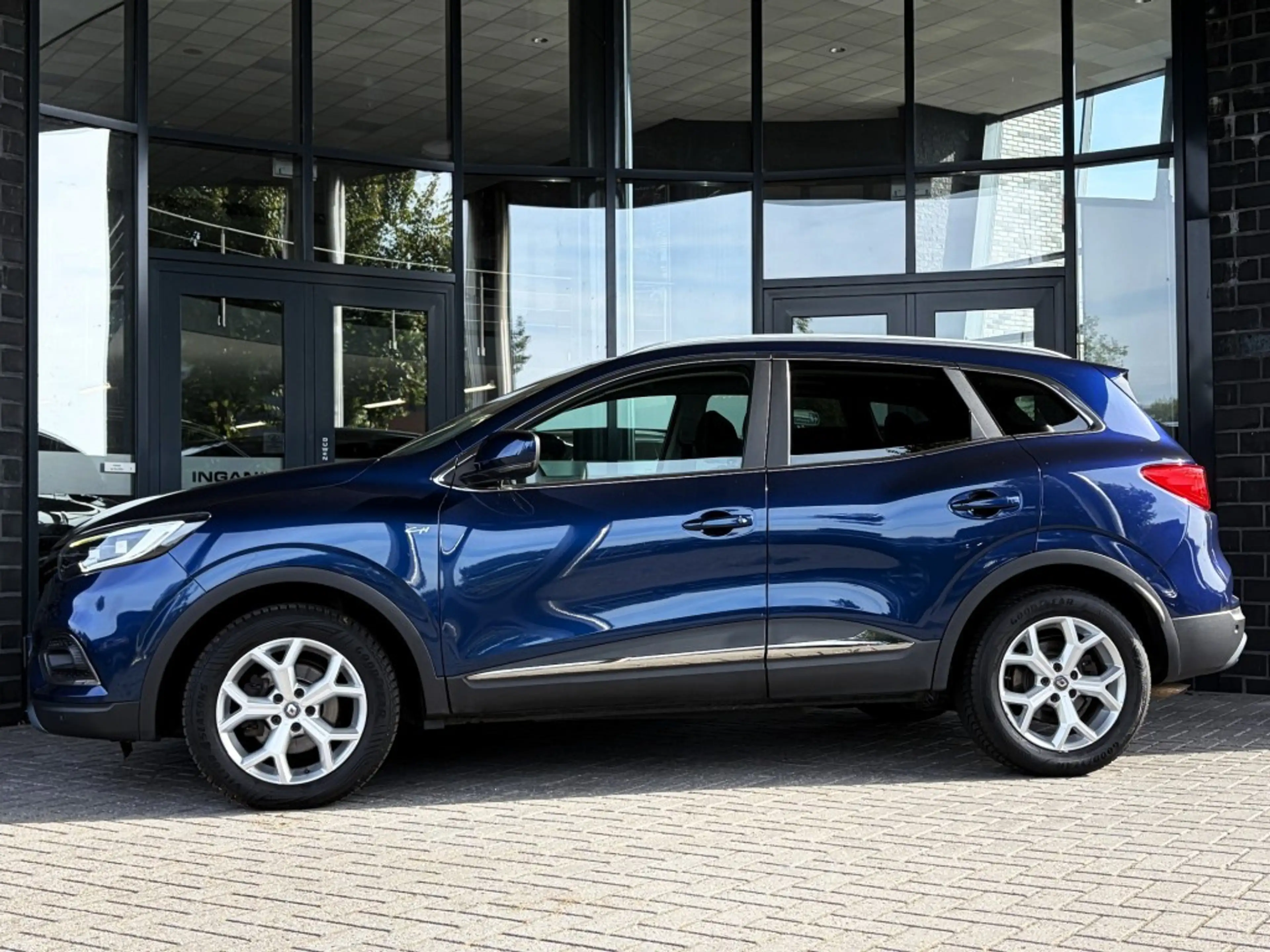 Renault Kadjar 1.3 TCE  NAVI - PANO - TREKH. - CAMERA — photo 2