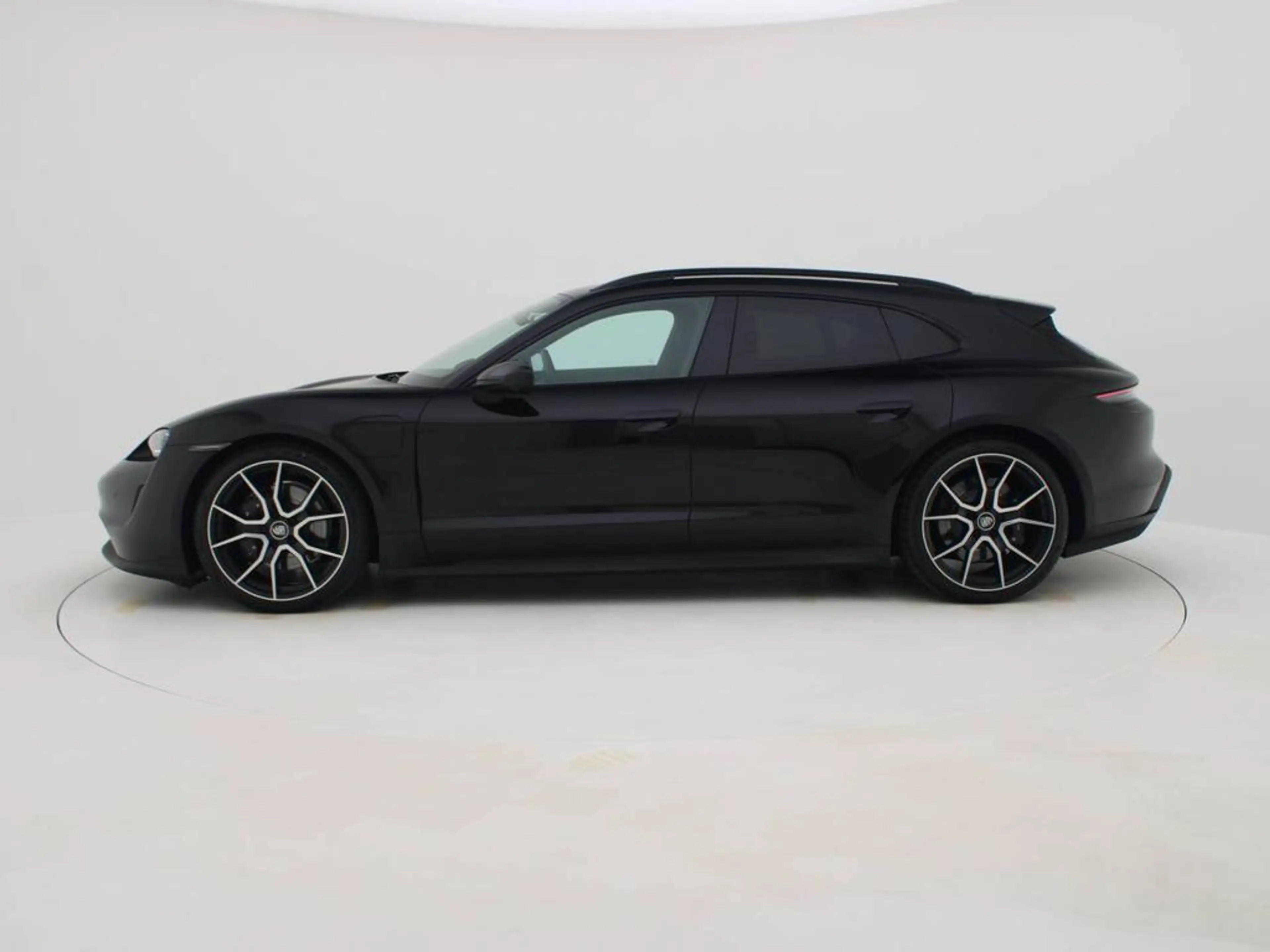 Porsche Taycan Taycan Sport Turismo — photo 2