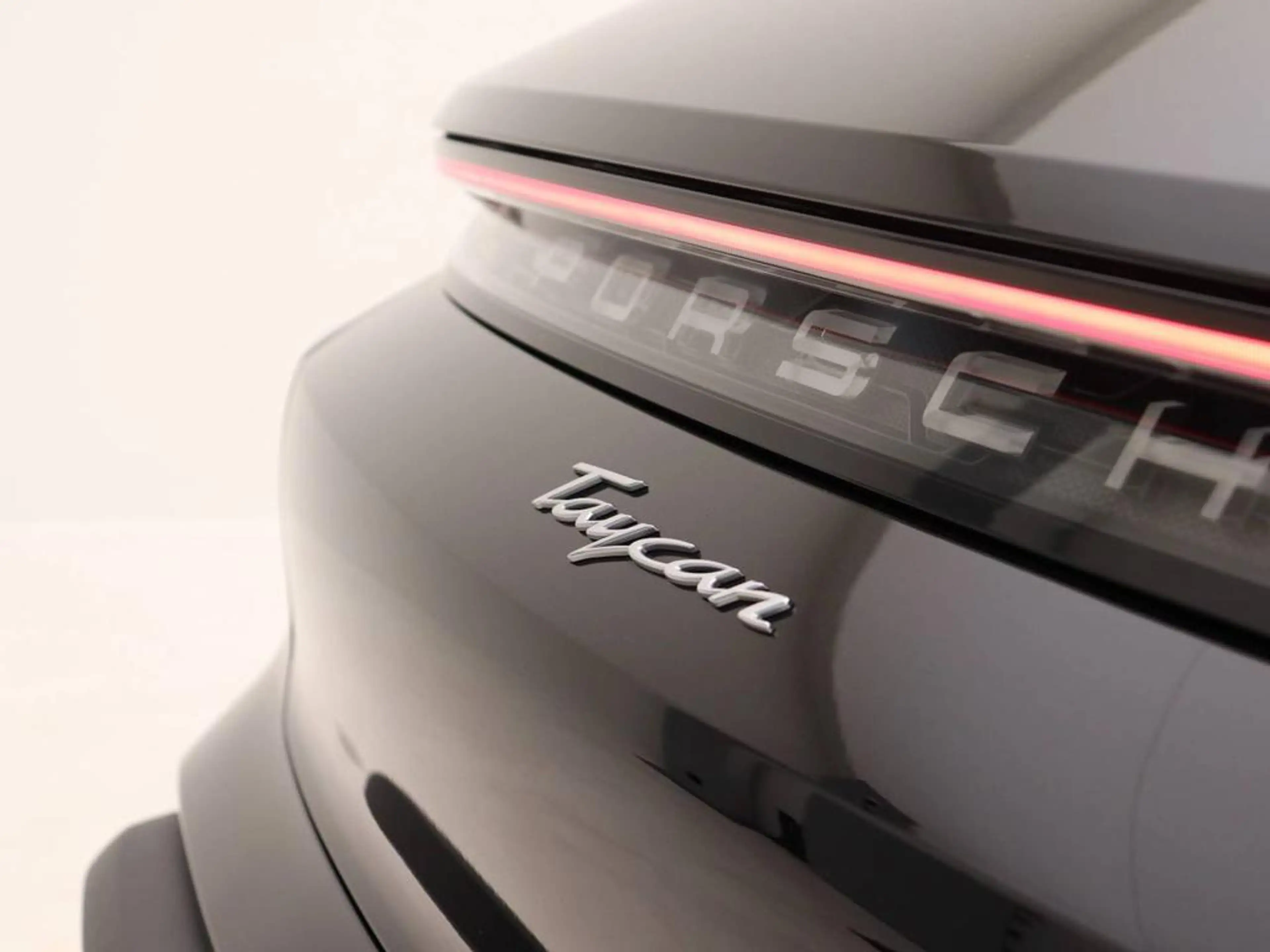 Porsche Taycan Taycan Sport Turismo — photo 10