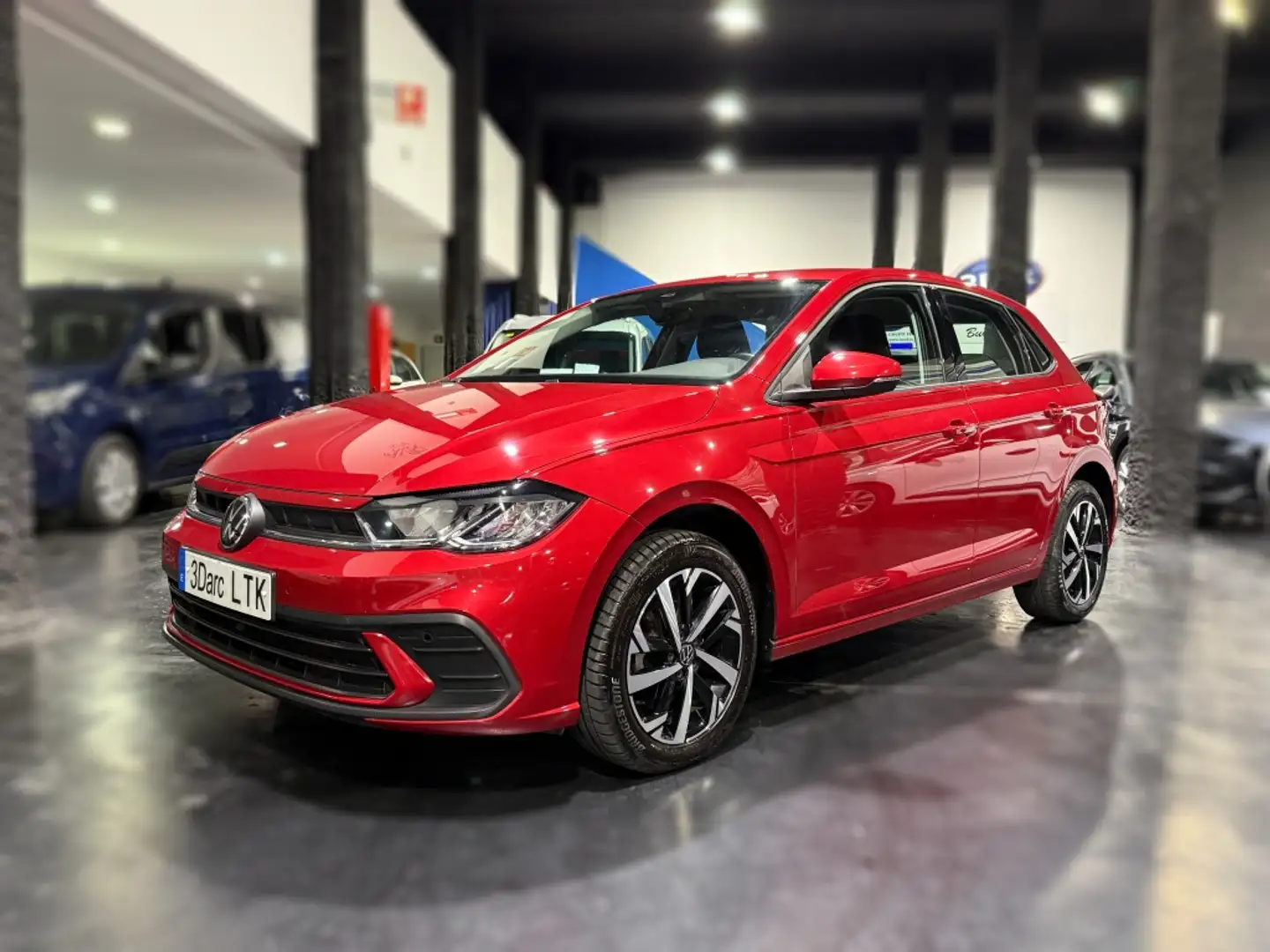 Volkswagen Polo 1.0 TSI Life DSG 70kW Burdeos - 2