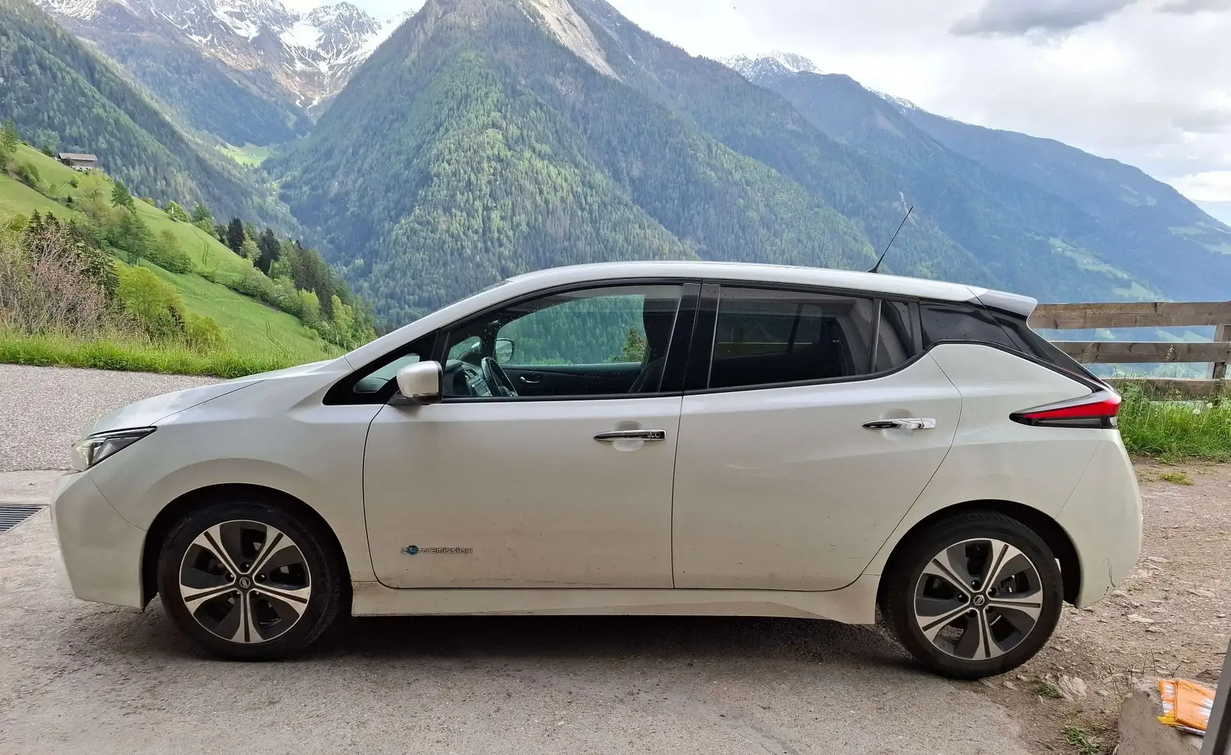 Nissan Leaf Leaf 40 kWh N-CONNECTA Alb - 1
