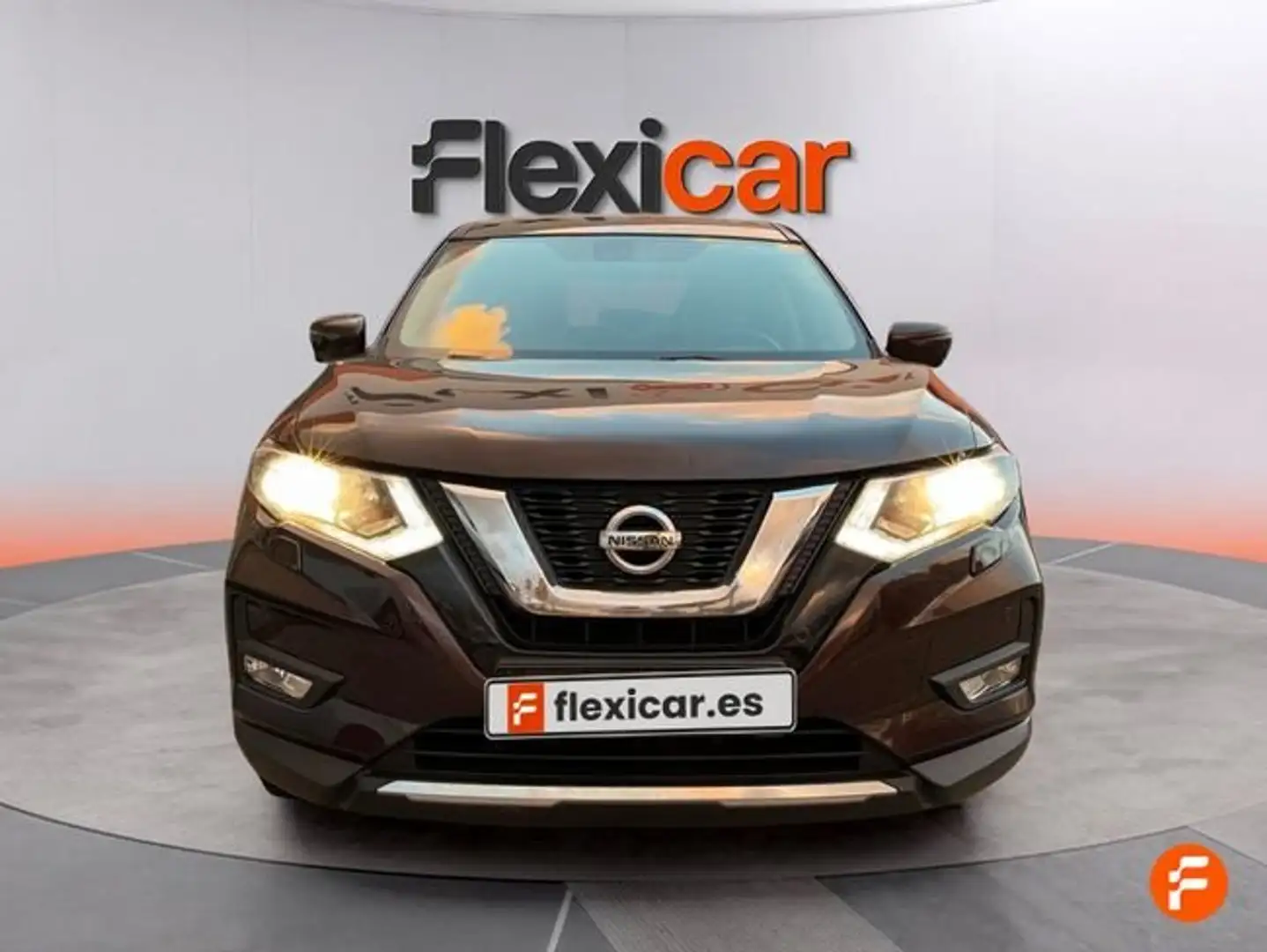 Nissan X-Trail 2.0 dCi Acenta 4x2 XTronic Marrón - 2