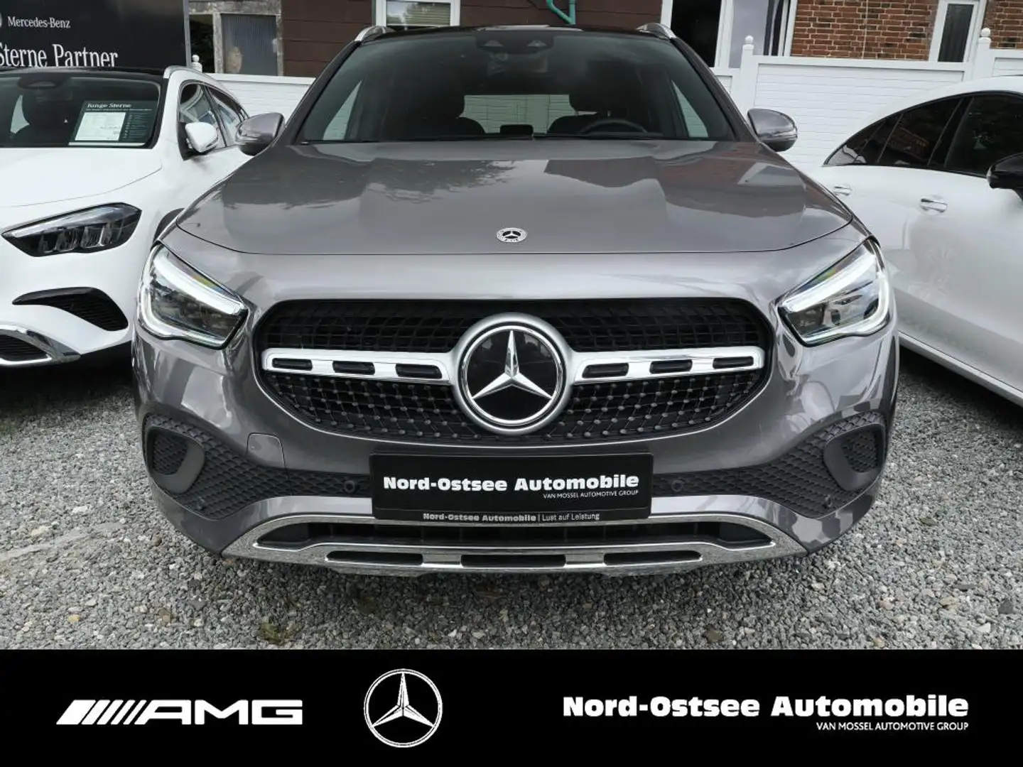 Mercedes-Benz GLA 250 e PROGRESSIVE HUD PANO MULTIBEAM TOTWINK Gris - 2