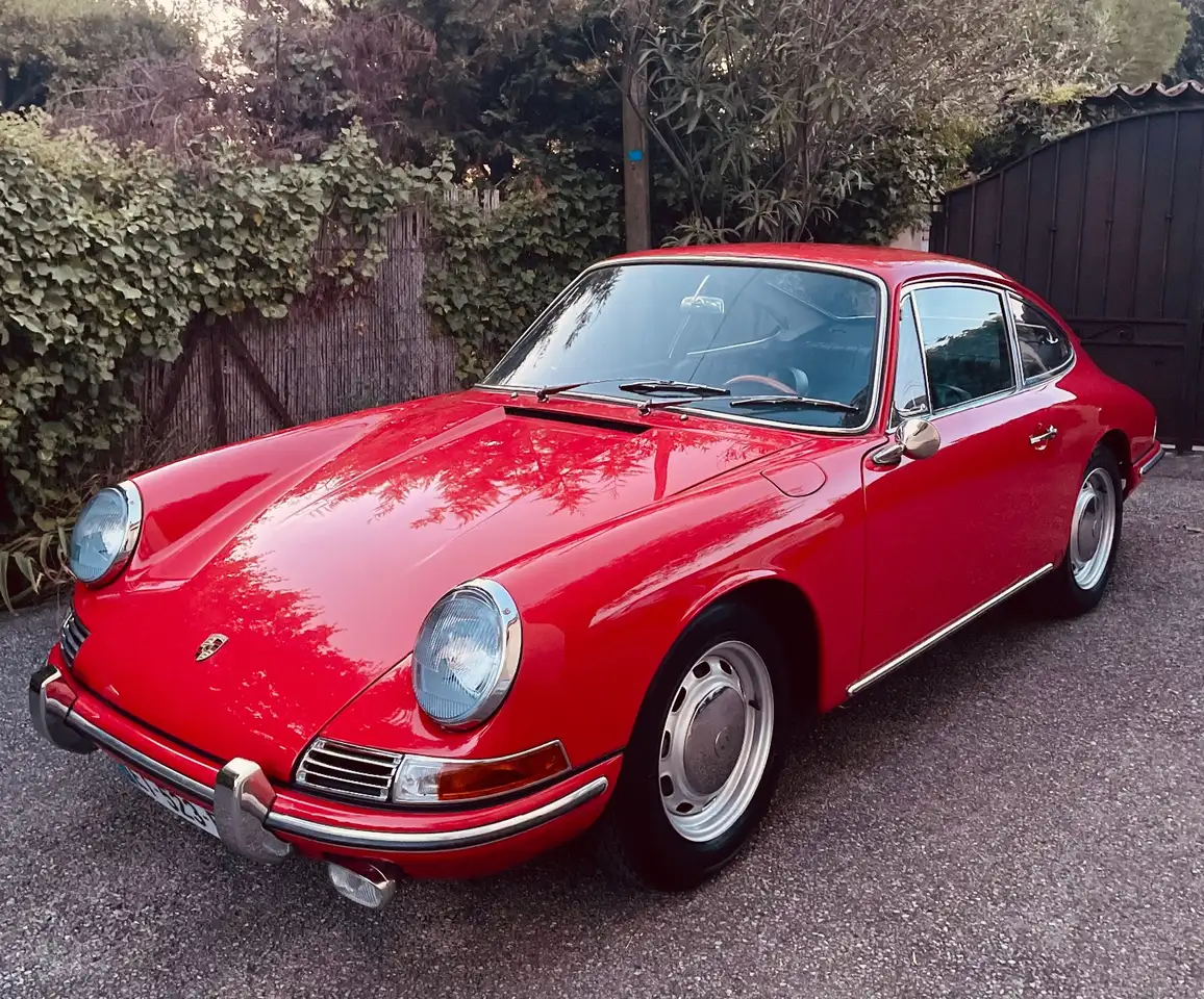 Porsche 911