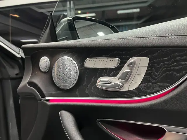 Mercedes-Benz E 350 Cabrio E350d AMG Line, Keramikversiegelt Ansicht 41