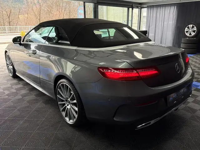 Mercedes-Benz E 350 Cabrio E350d AMG Line, Keramikversiegelt Ansicht 3