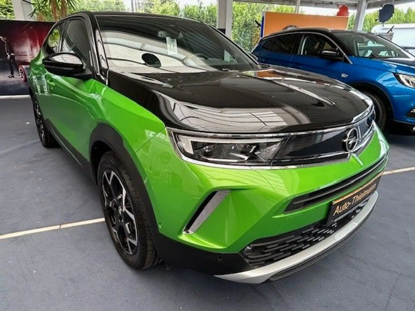 Opel Mokka-E Ultimate Grün - 2