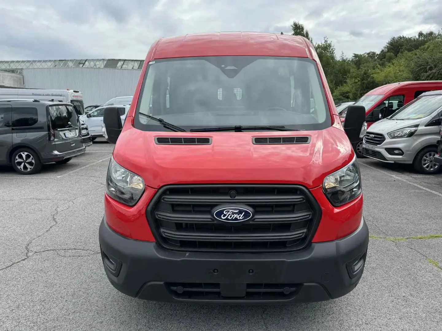Ford Transit Doppelkabine Trend DoKa *AHK*Klima*RFK* Roşu - 2