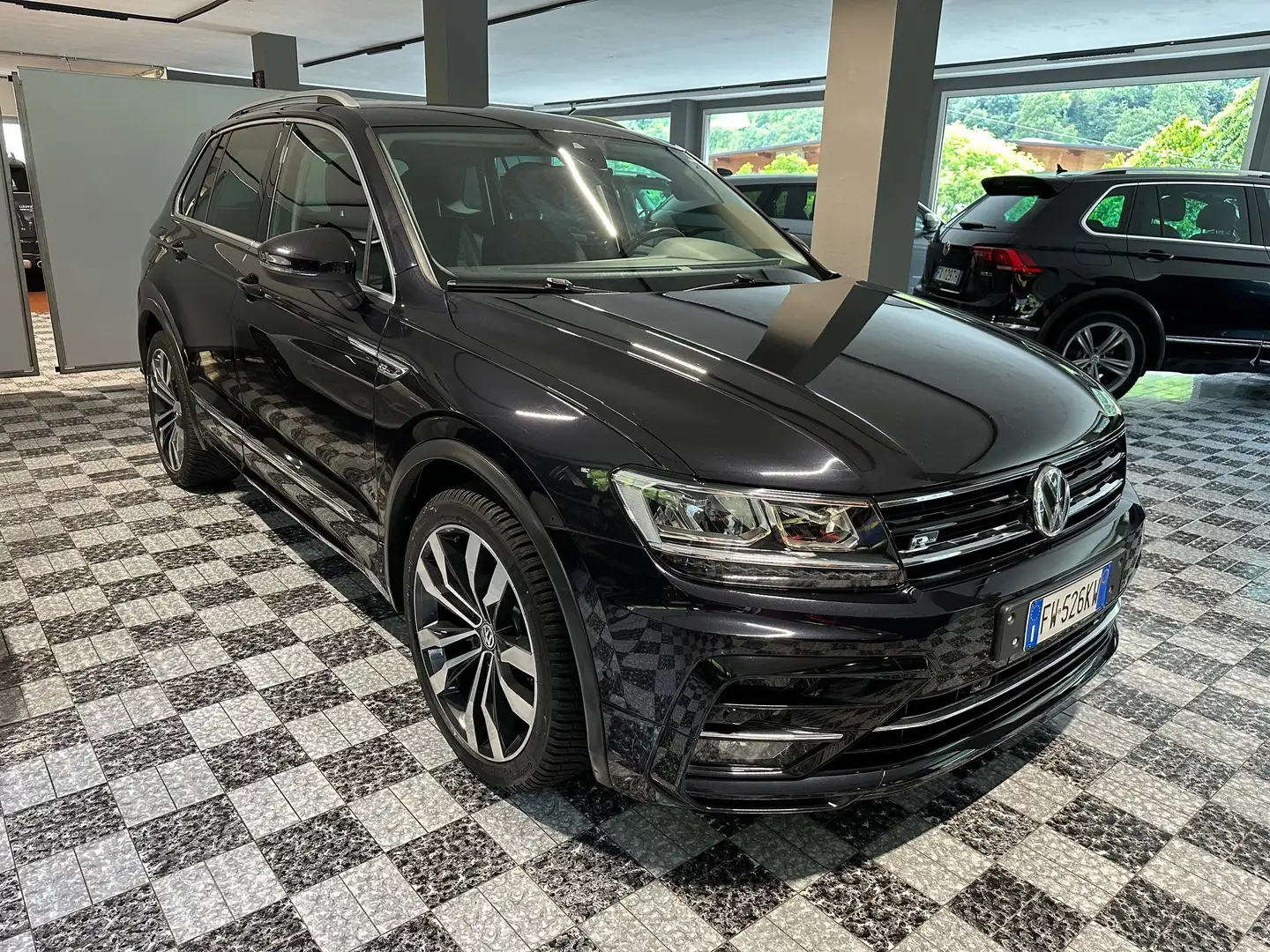 Volkswagen Tiguan Tiguan 1.5 tsi R-Line Exterior Pack 150cv dsg Noir - 2