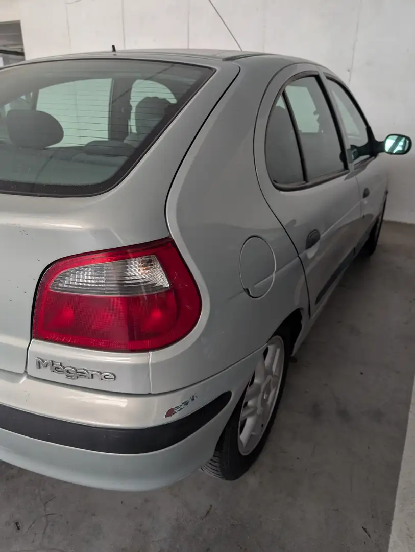 Renault Megane Megane Berlina 1.6 16v RXT Argento - 2