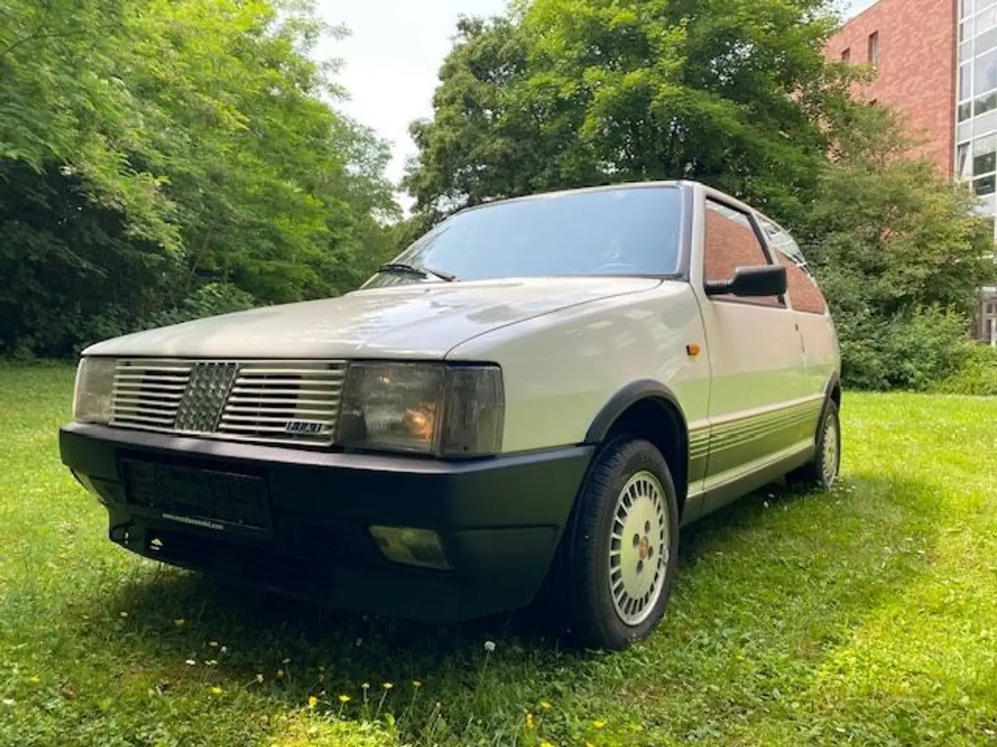 Fiat Uno Turbo i.e. Mk 1, Oldtimer White - 1