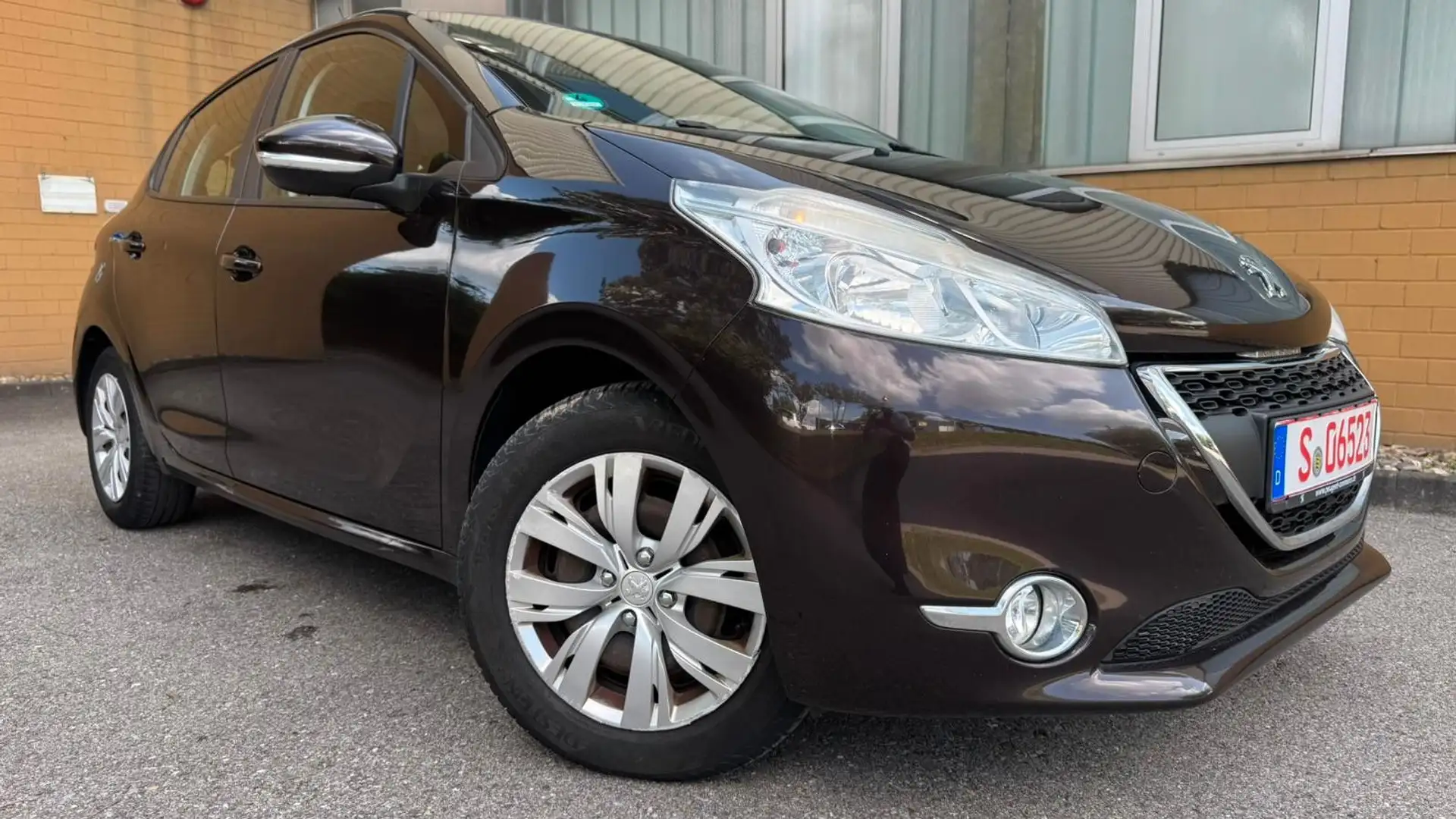 Peugeot 208 TÜV +GARANTIE+PARKS+KLIMA+5TÜRIG+SCHECKHEFT Grau - 1