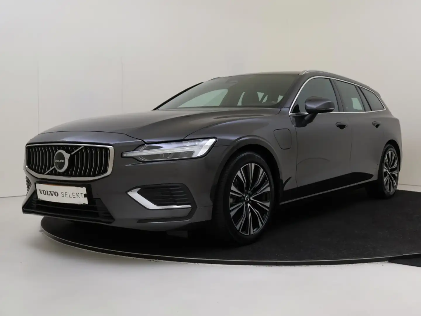 Volvo V60 T6 AWD Plus Bright | 360° Camera | Dodehoekdetecti Gris - 2
