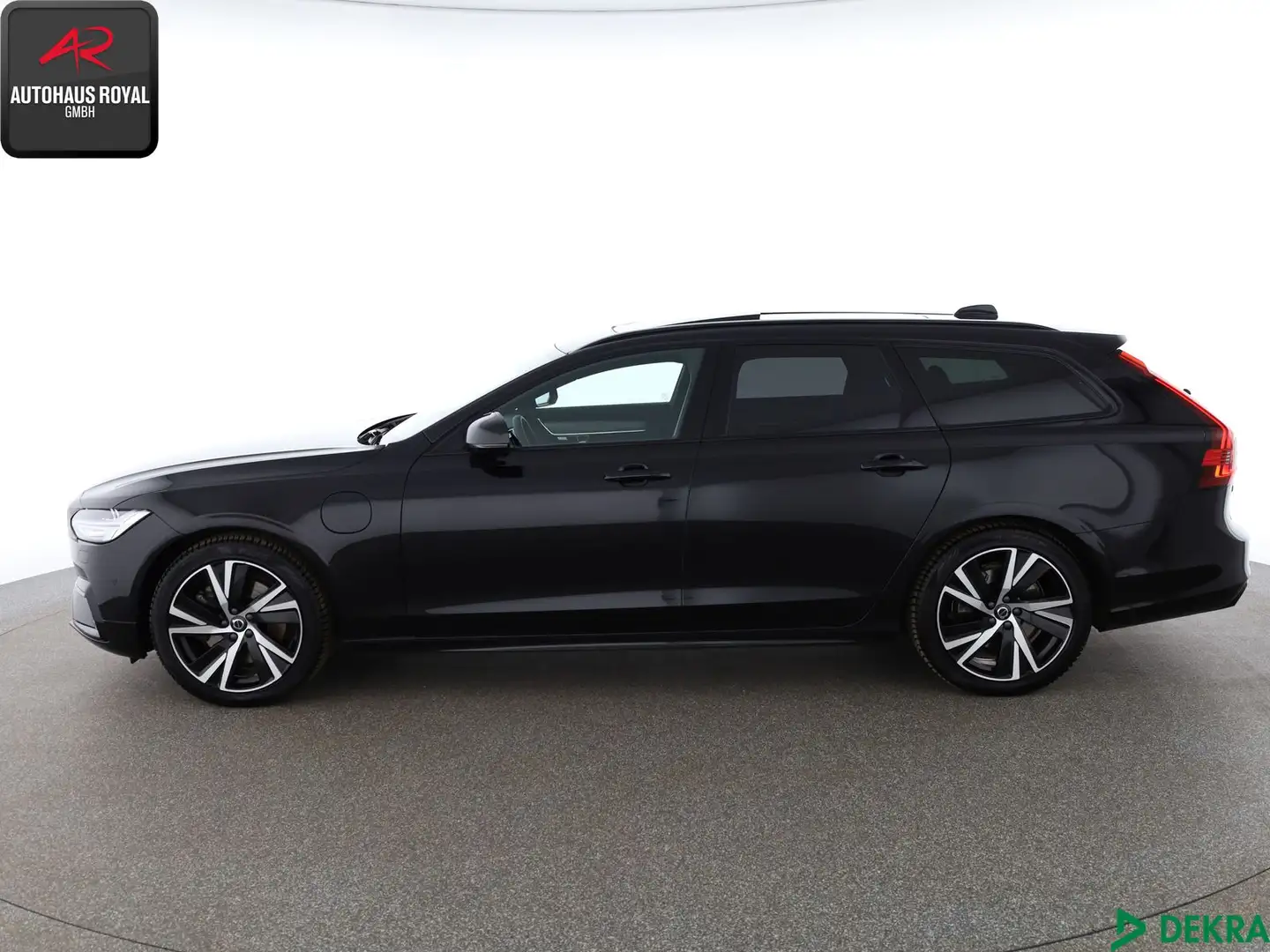 Volvo V90 V90 T6 PLUS DARK RECHARGE AWD KEYLESS,360GRAD,SH Black - 2
