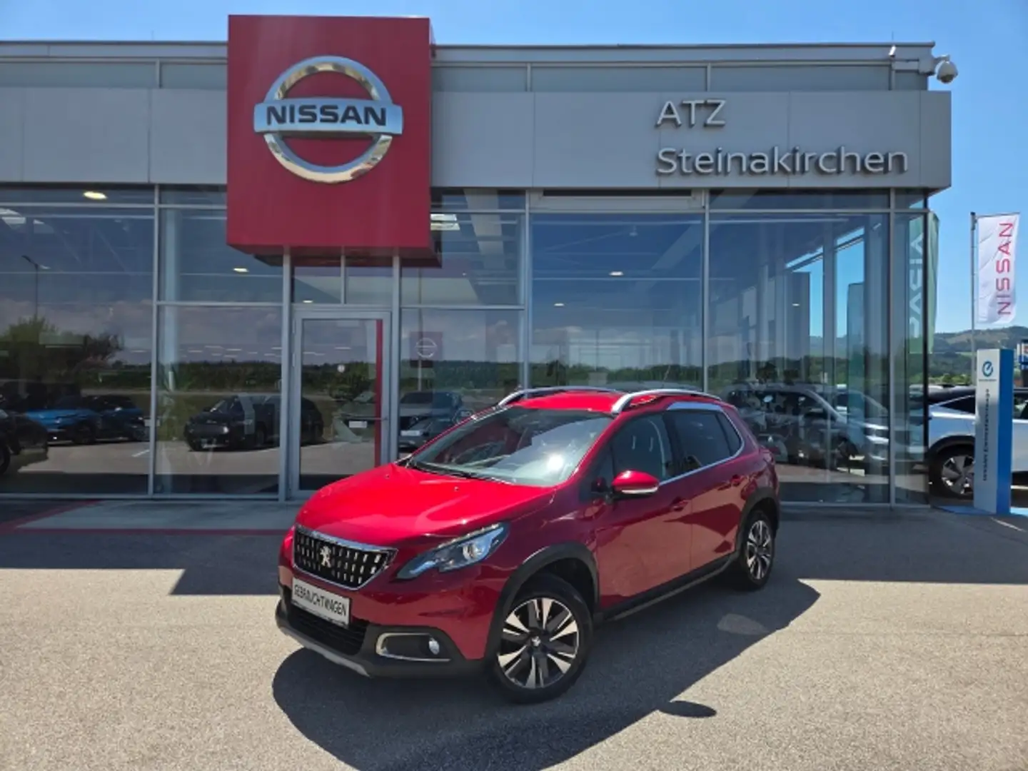 Peugeot 2008 ALLURE 1,2 PT 110 Rot - 1