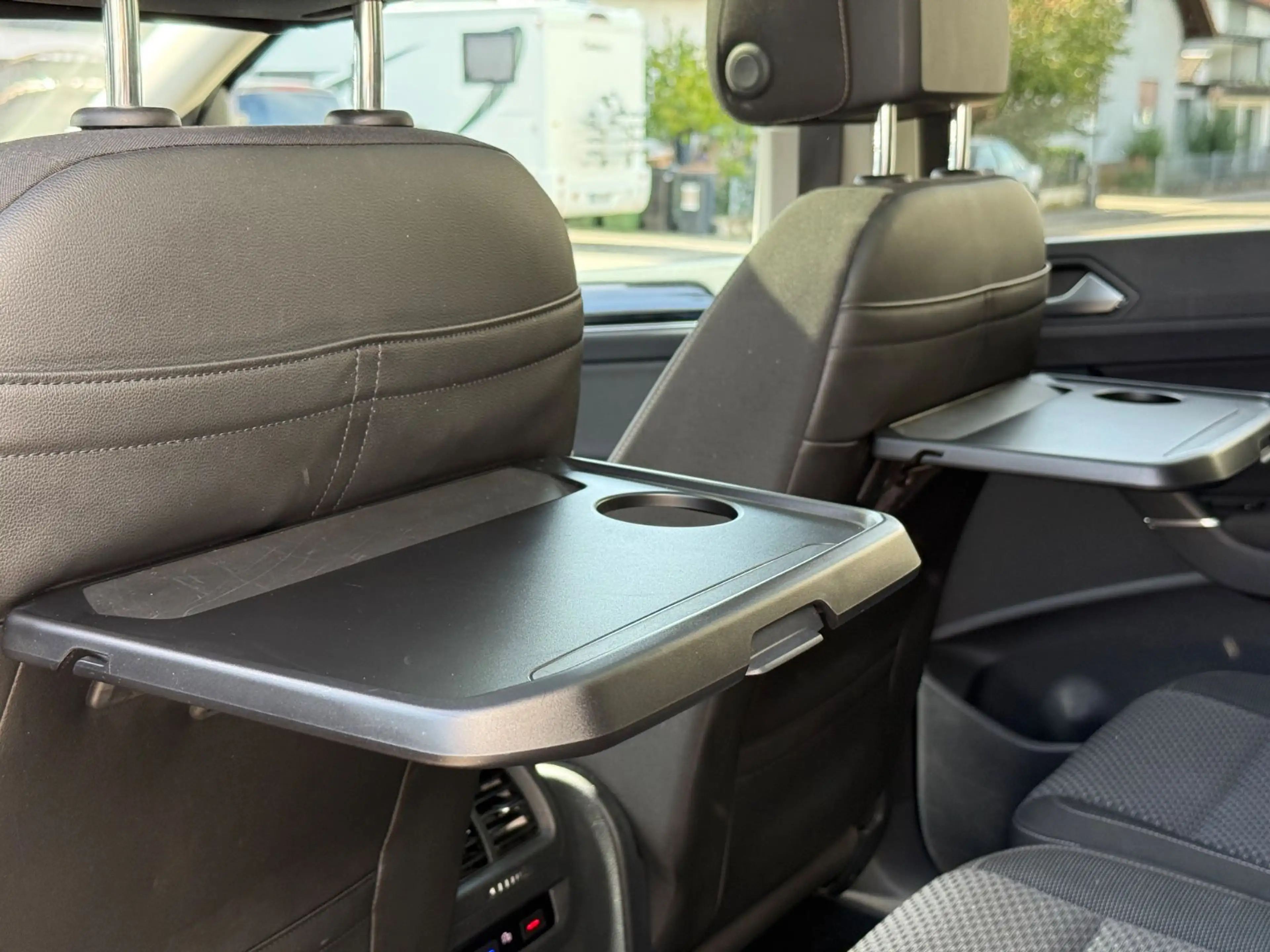 Volkswagen Touran Comfortline 2.0TDI DSG | 7-Sitzer | Pano — photo 14