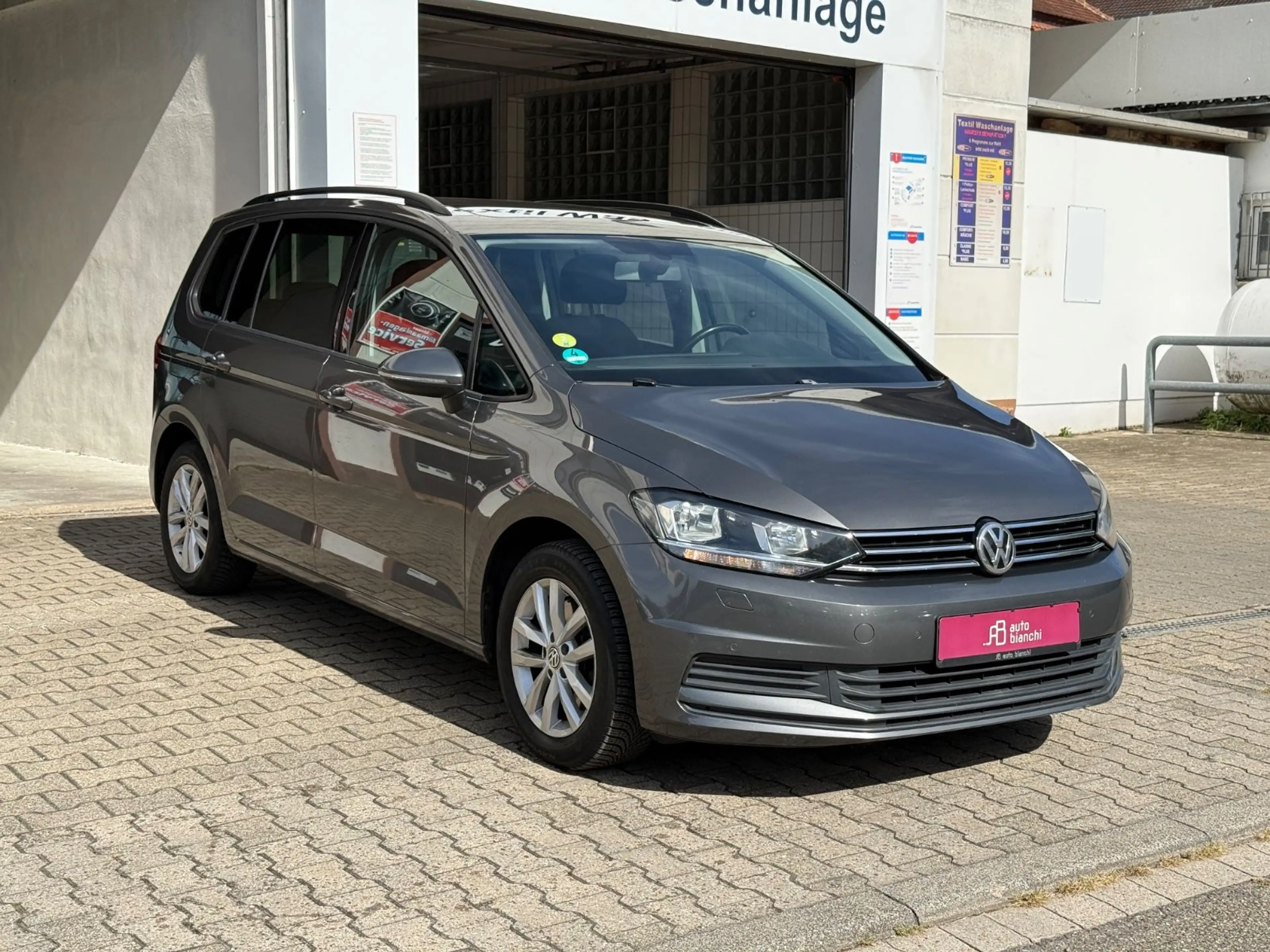 Volkswagen Touran Comfortline 2.0TDI DSG | 7-Sitzer | Pano — photo 3