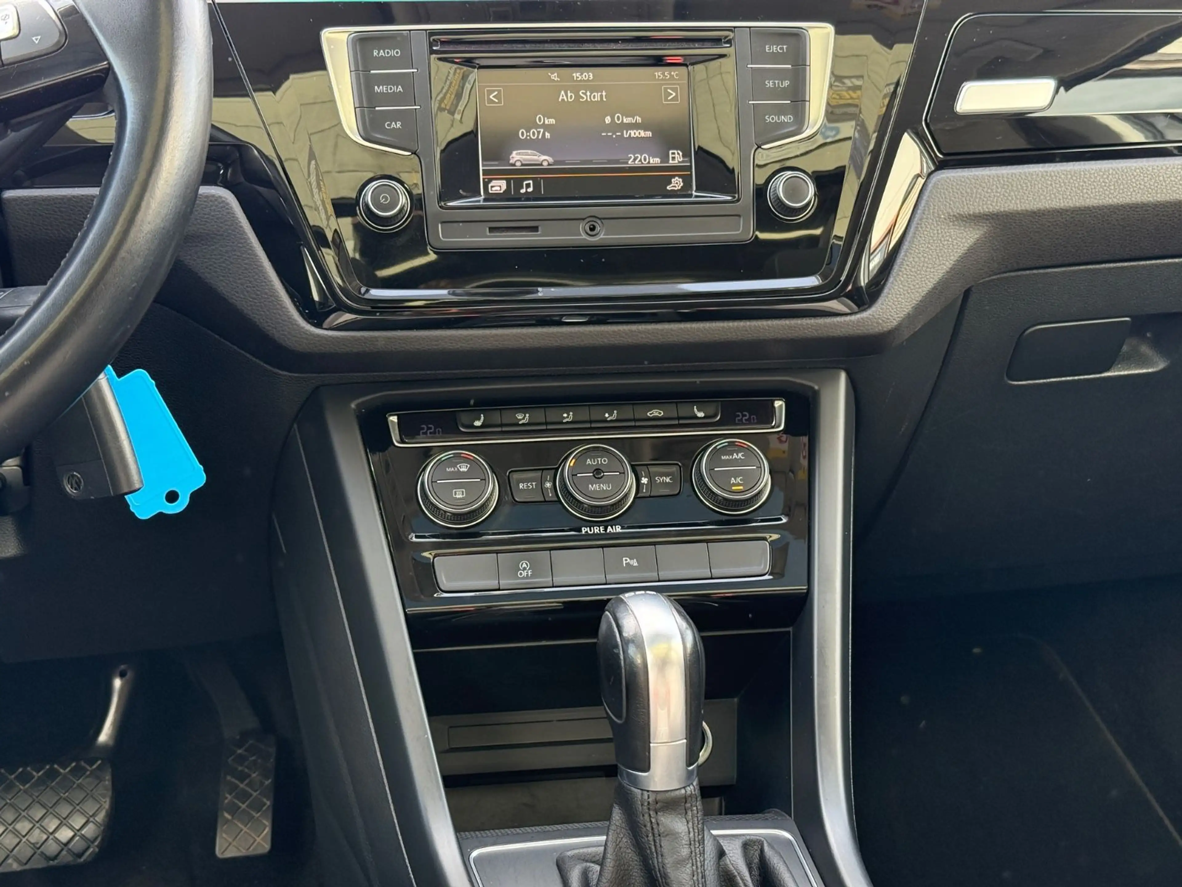 Volkswagen Touran Comfortline 2.0TDI DSG | 7-Sitzer | Pano — photo 15