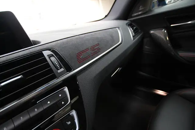 BMW M2 CS Keramikbremsen-Ö-Auto-1. Besitz-Vollausstattung Ansicht 26