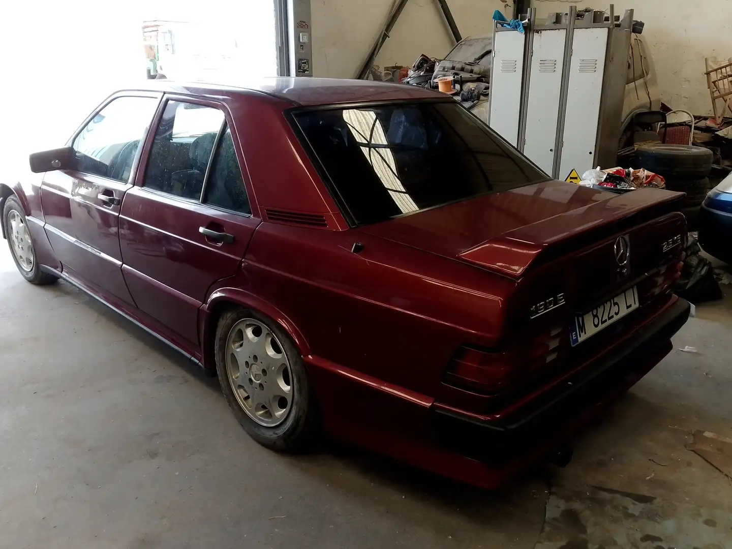 Mercedes-Benz 190 190E 2.0 Burdeos - 2