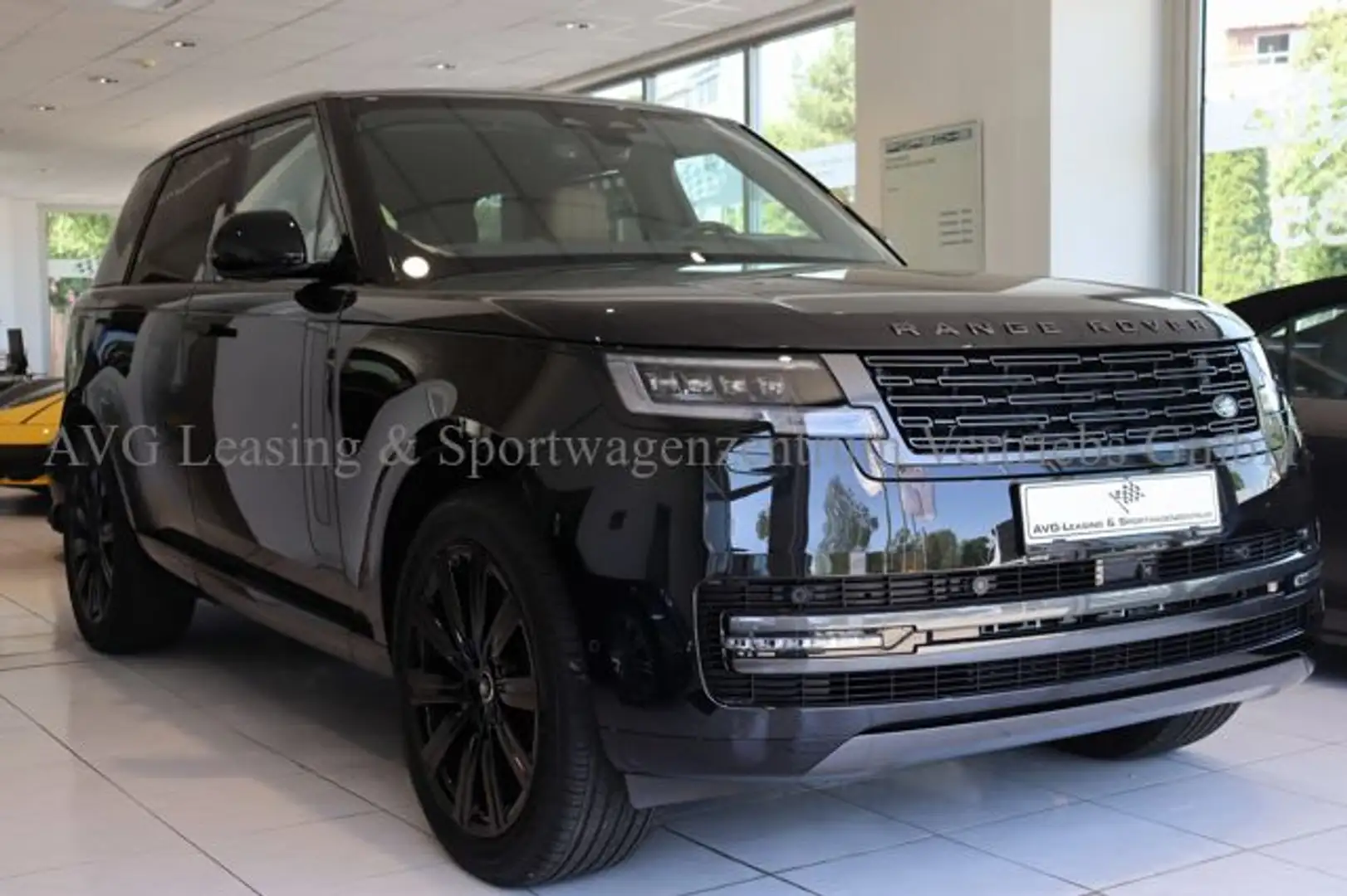 Land Rover Range Rover D350 NEW CAR/25/SHADOW/EXPORT 137.7k Noir - 1