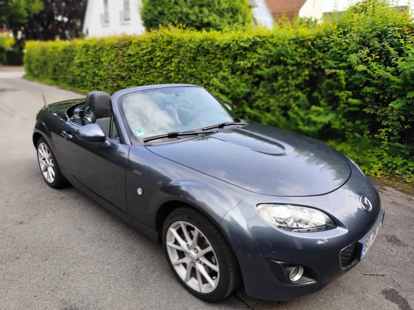 Mazda MX-5 1.8 Center-Line Roadster Coupe Grau - 1