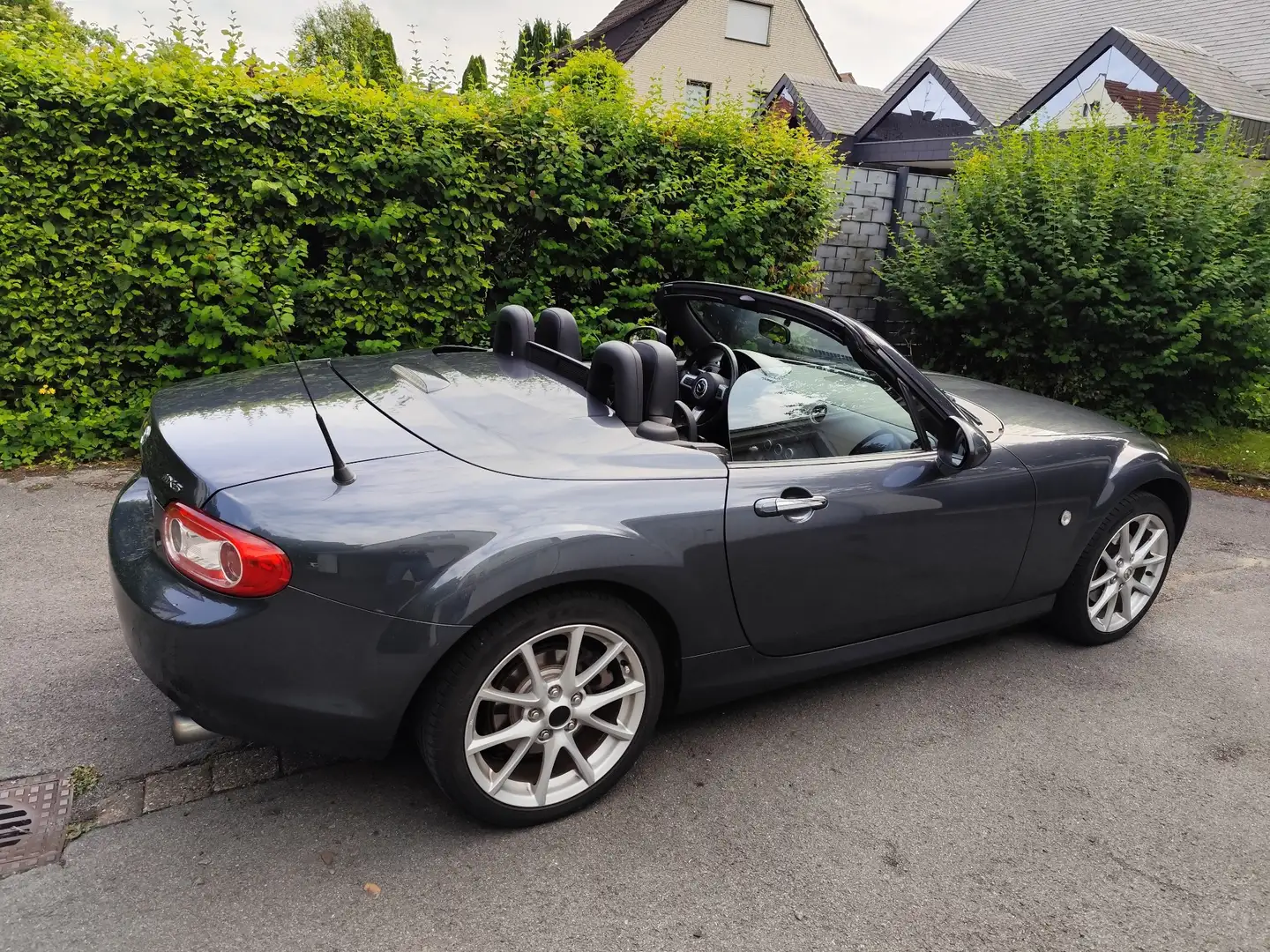 Mazda MX-5 1.8 Center-Line Roadster Coupe Grau - 2