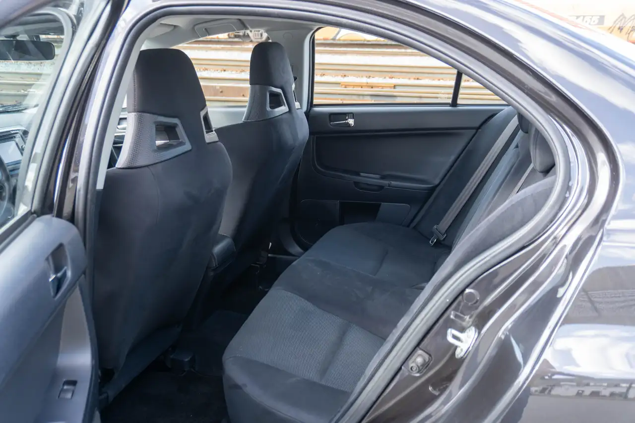 Mitsubishi Lancer снимка Mitsubishi Lancer