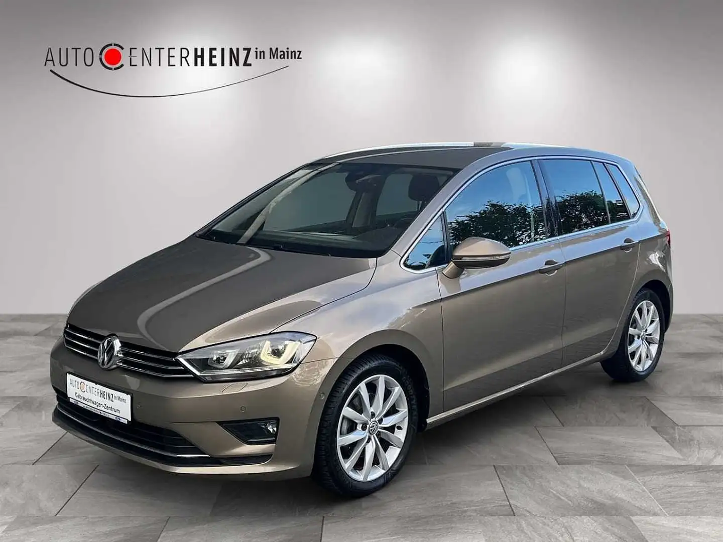 Volkswagen Golf Sportsvan Highline BMT/Start-Stopp Or - 1