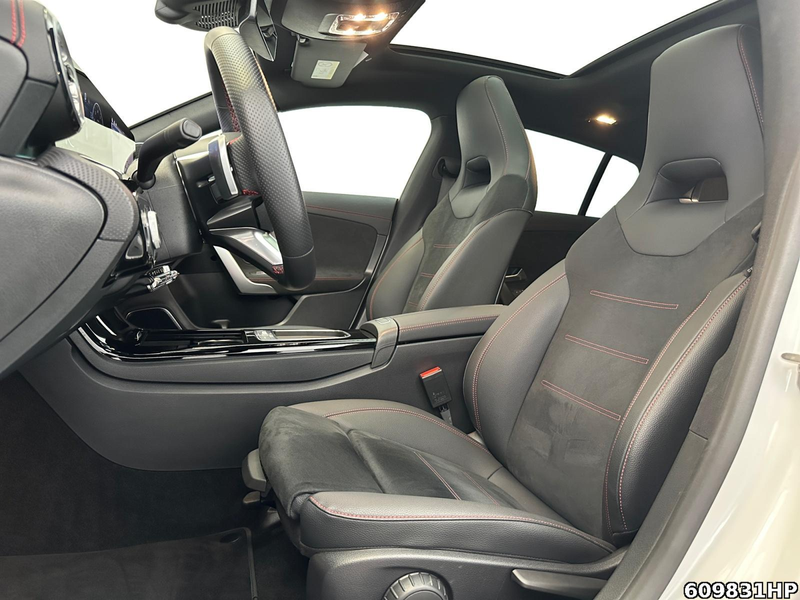 Mercedes-Benz CLA 180 SB AMG  AHK Night Pano Burmester Distron — photo 10