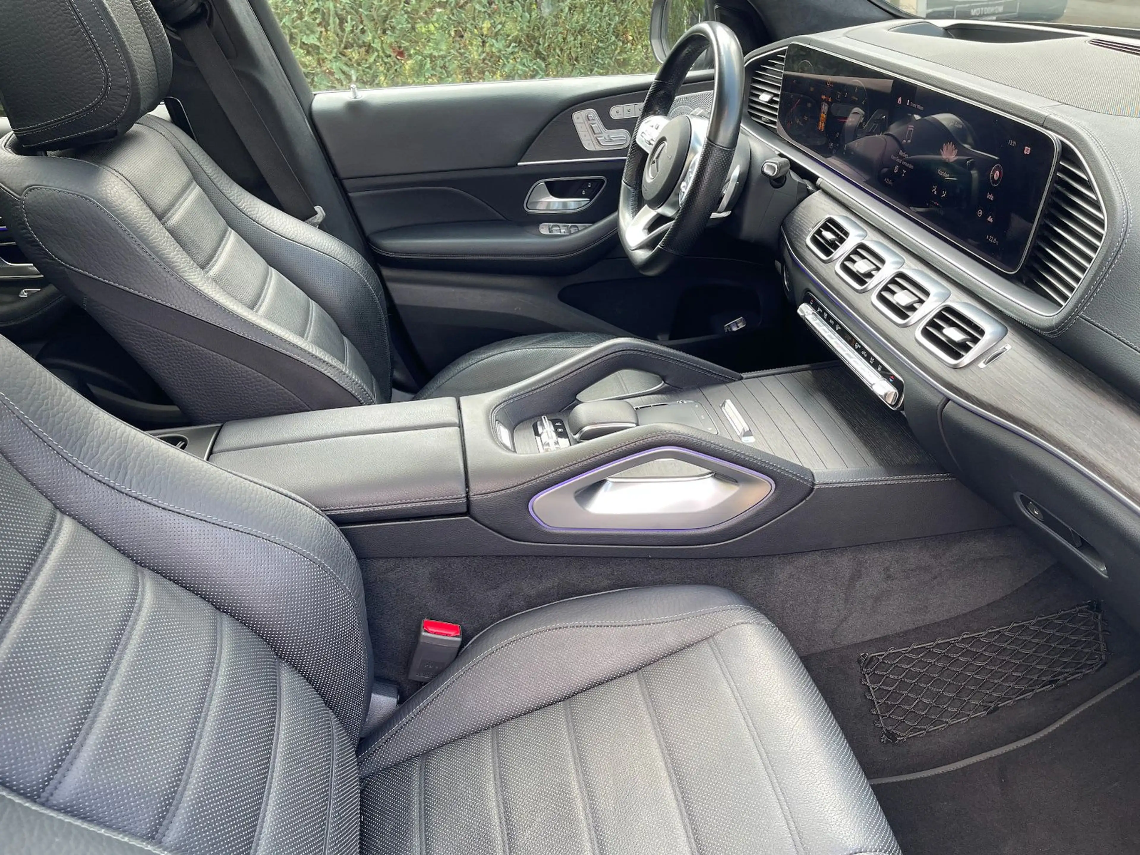 Mercedes-Benz GLS 400 D PANO SOFT KEYLES HUD AIR+ AMG-LINE — photo 8