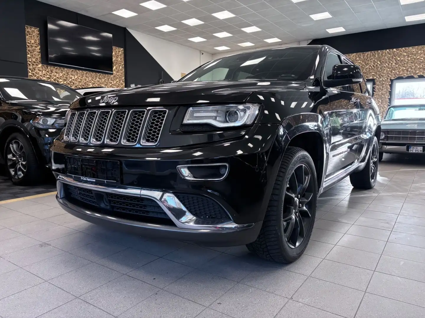 Jeep Grand Cherokee 3.0 CRD Summit/Alcantara/Pano Noir - 1