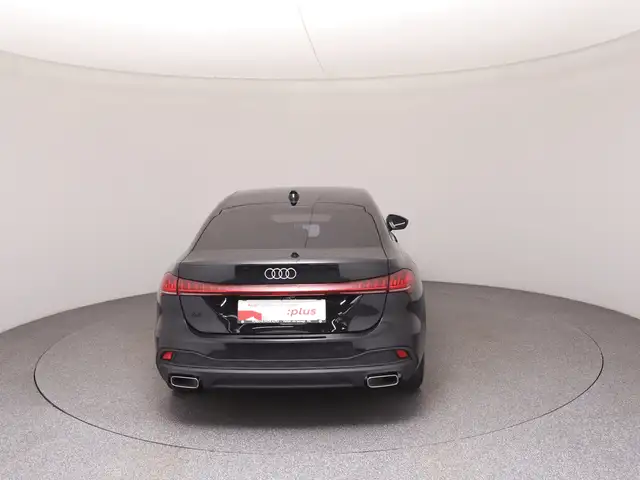 Audi A5 view 6