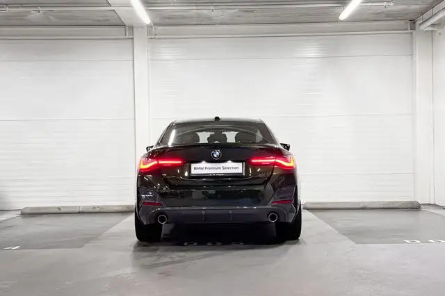 BMW 4 Series view 7