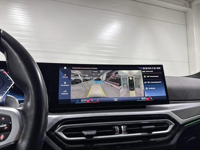 BMW 4 Series view 13