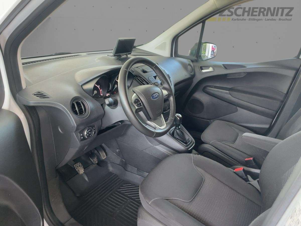 Ford Transit Courier