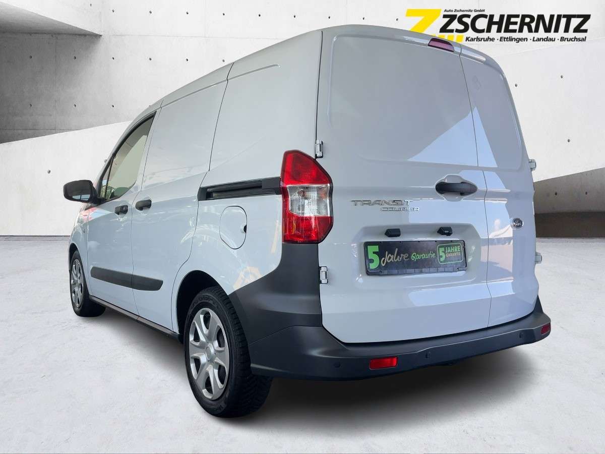 Ford Transit Courier