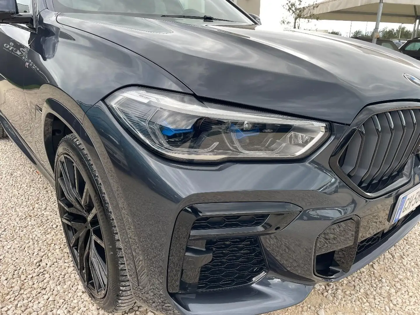 BMW X6 xDrive30d 48V Msport Bílá - 2