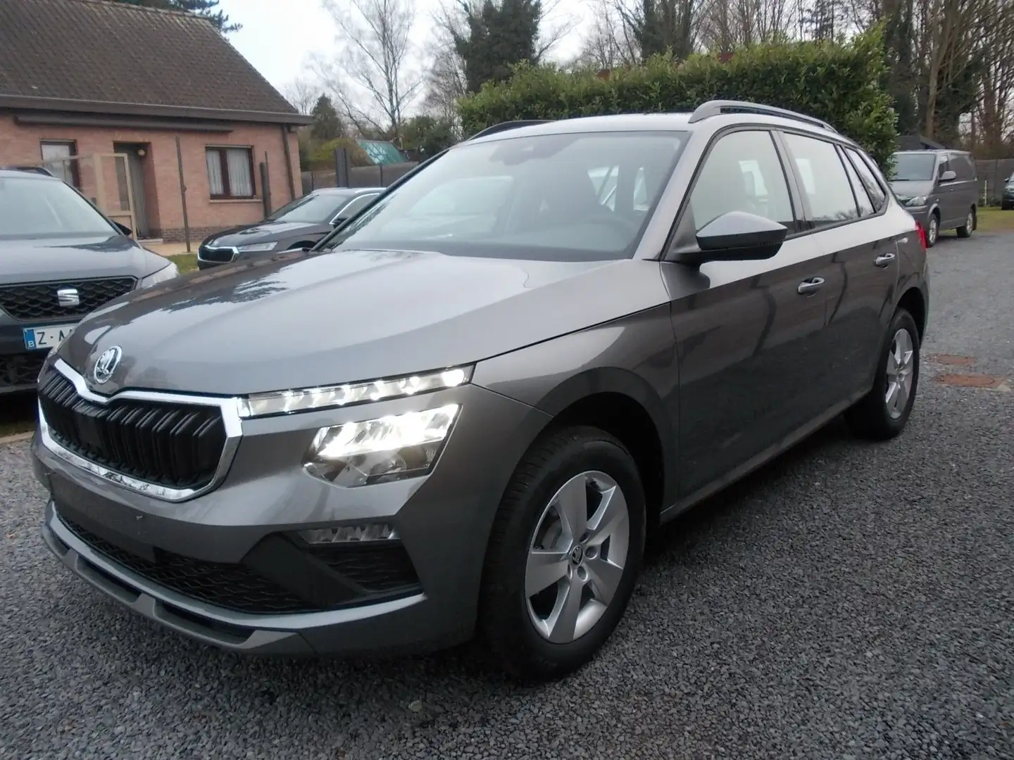 Skoda Kamiq 1.0 TSI 116 Pk DSG Face-lift model 2025 AUTOMAAT Gris - 1