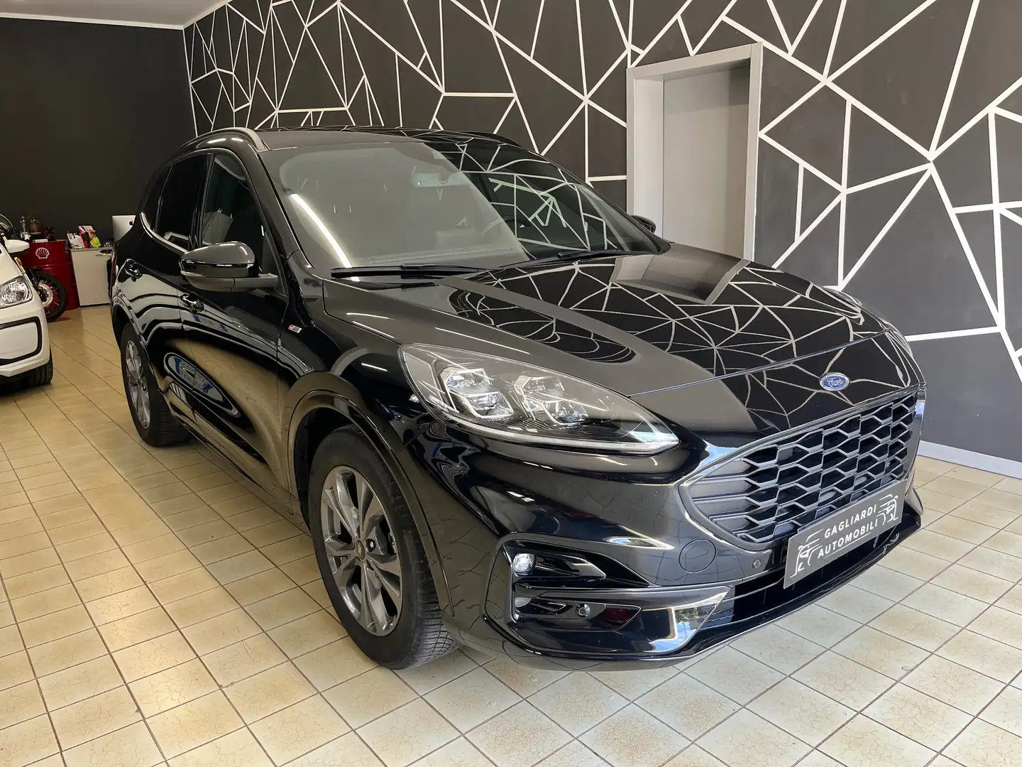 Ford Kuga Kuga 2.5 full hybrid ST-Line X Design 190cv cvt Noir - 1