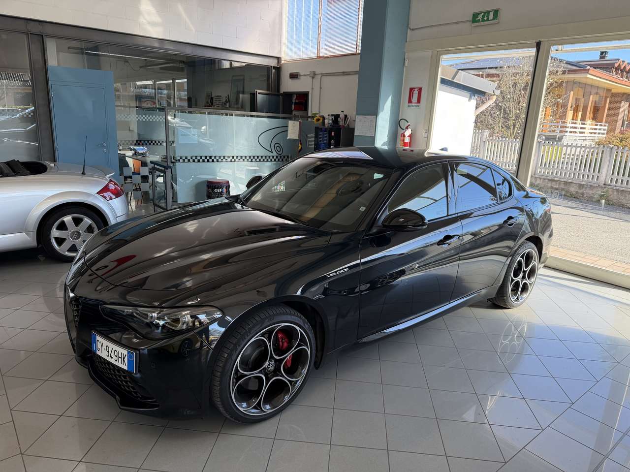 Alfa Romeo Giulia Giulia 2023 2.0 t Veloce Q4 280cv auto