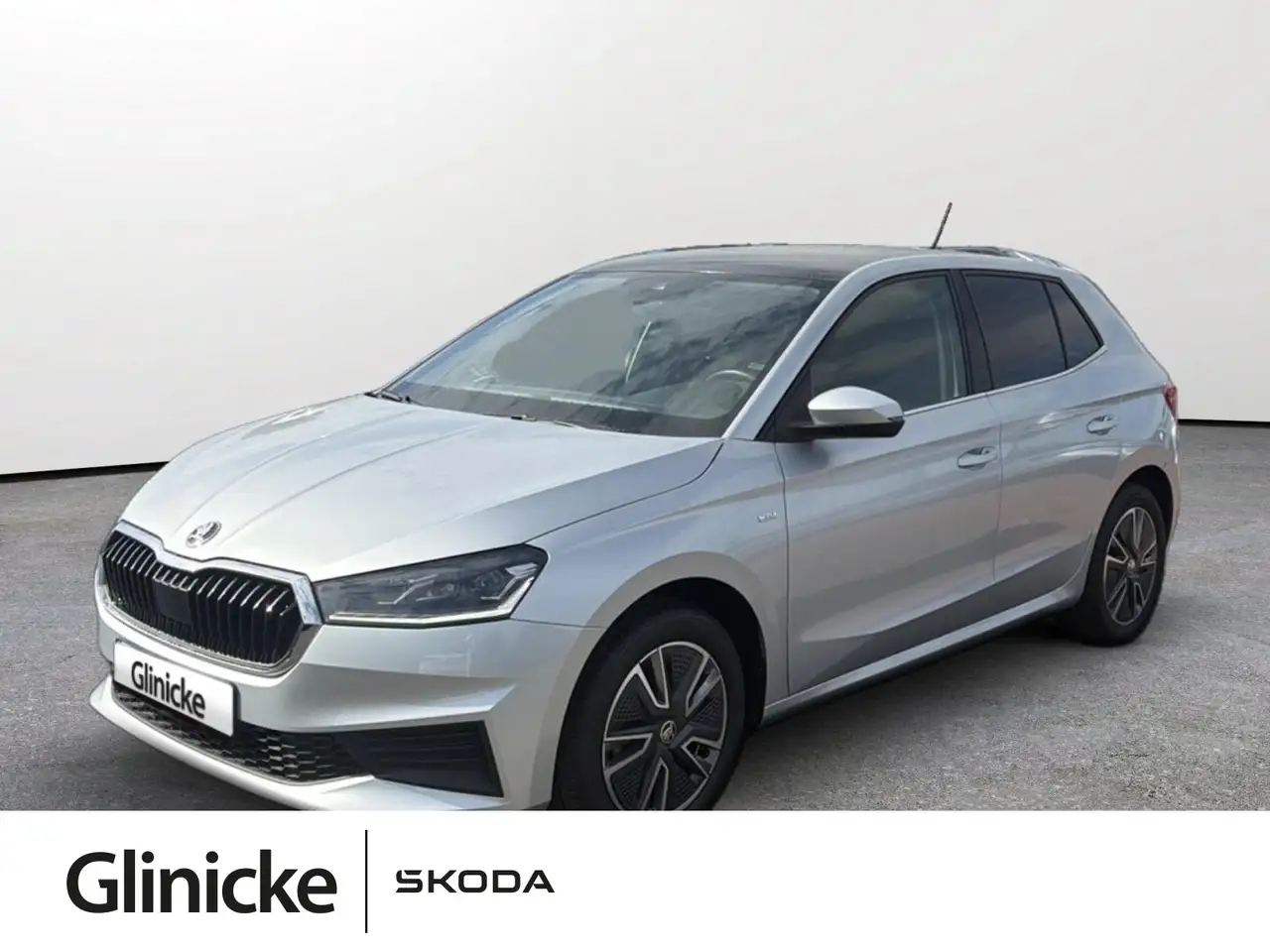 Skoda Fabia 1.0 MPI Carplay AHK LED PDC DAB+
