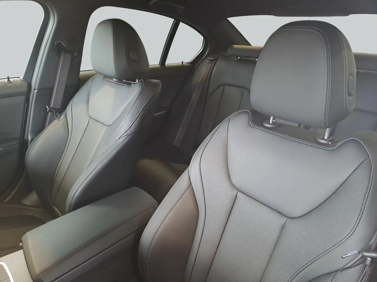 BMW 330 e xDrive Aut. 12