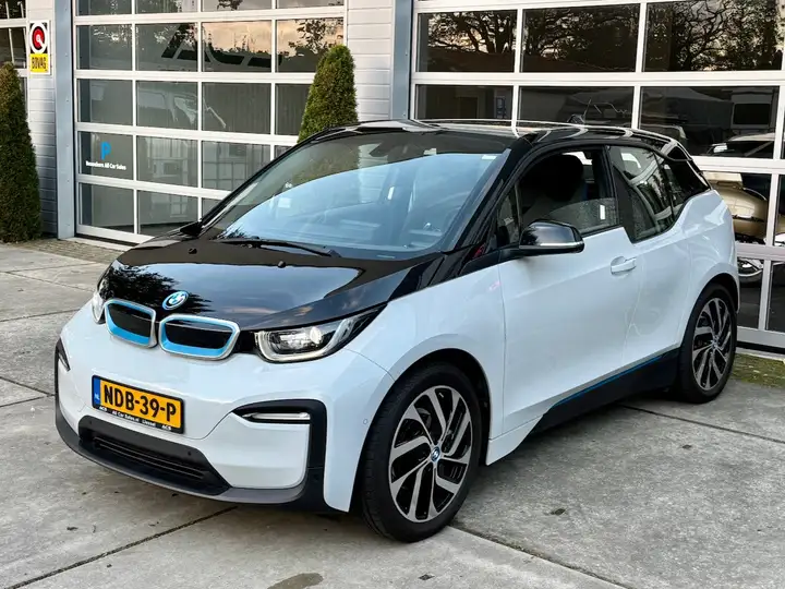 BMW i3 Basis 120Ah 42 kWh|CCS|Camera|Climate|Cruise