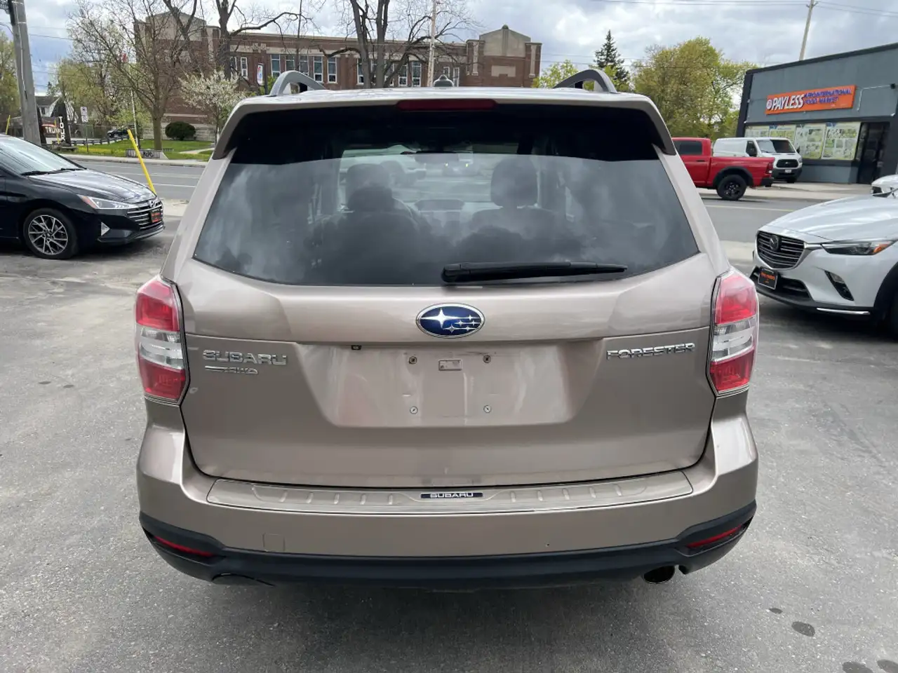 Subaru Forester снимка Subaru Forester